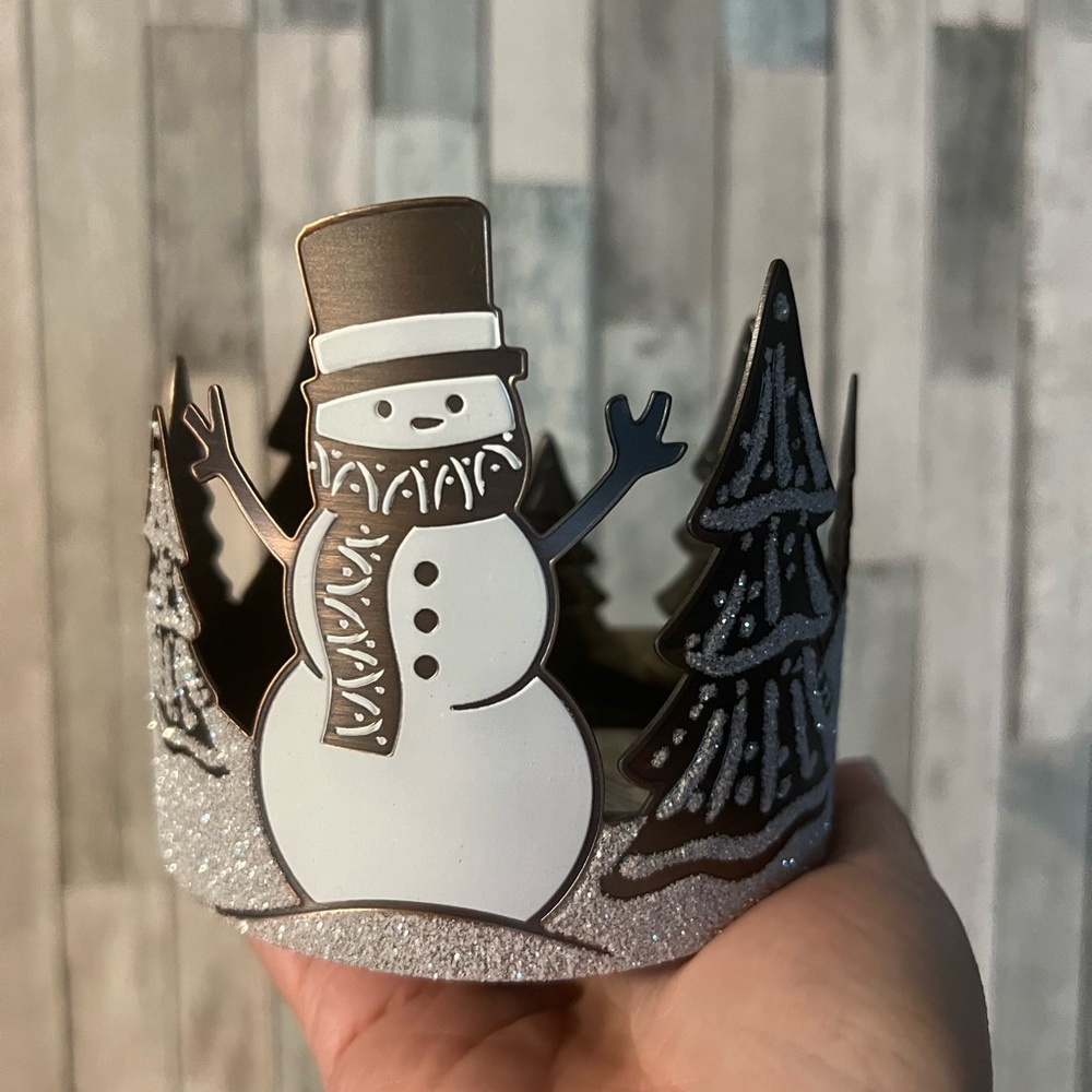 Bath and body works snowman candle holder